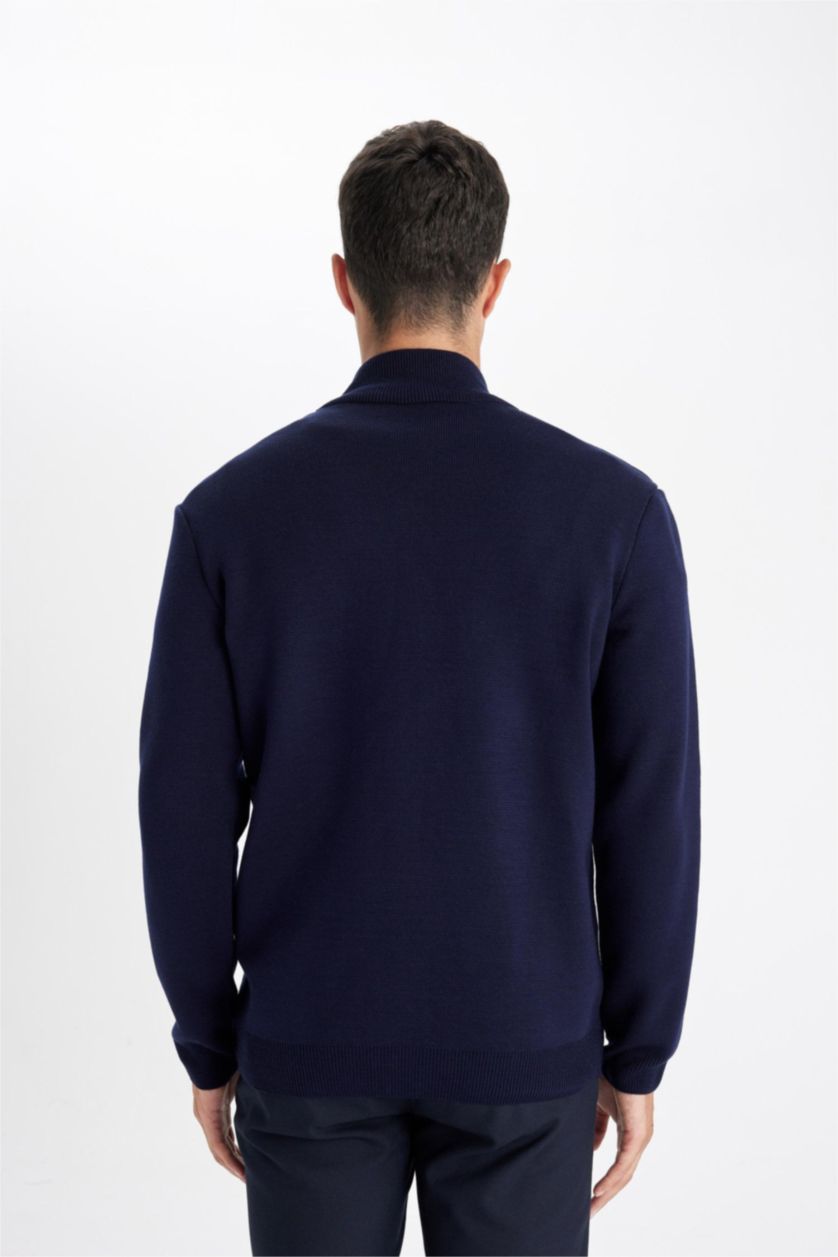 MAN NAVY Standard Fit Knitwear Cardigan