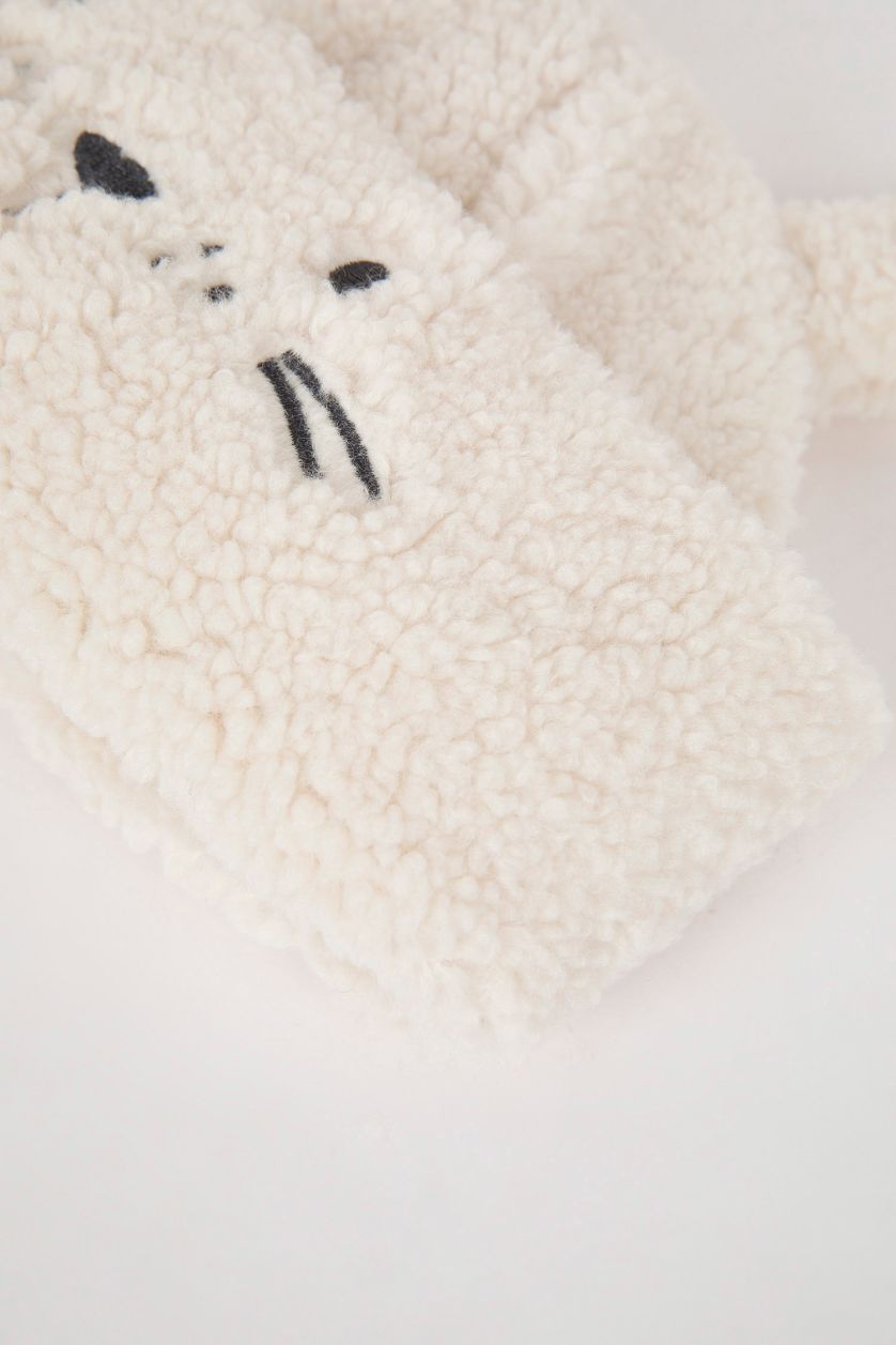 Kız Bebek Beyaz 3D Triko Bere Kız Bebek