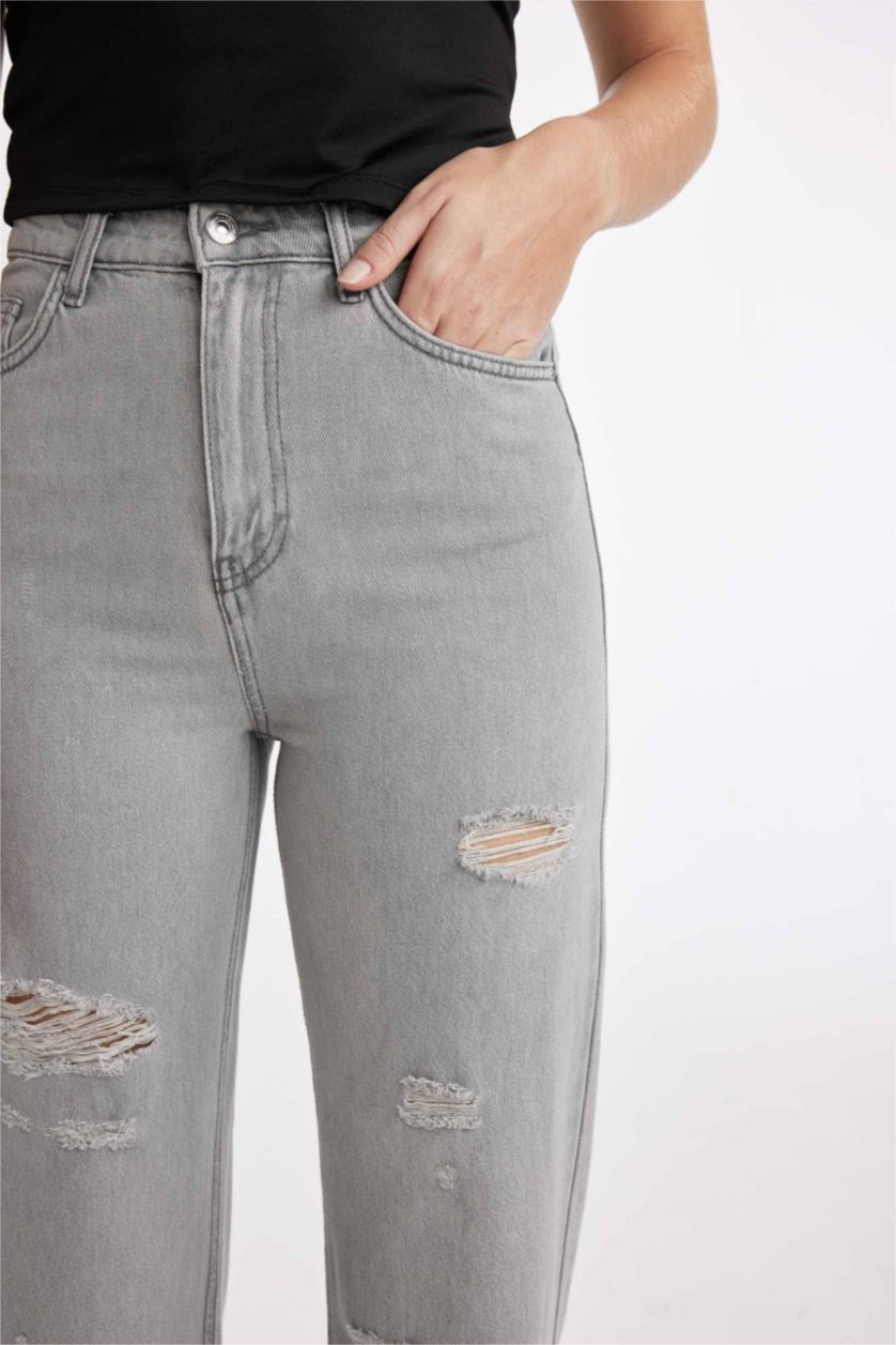 حريمي رمادي بنطلون جينز وايد ليج برجل واسع وخصر عالي وتفاصيل ممزقة