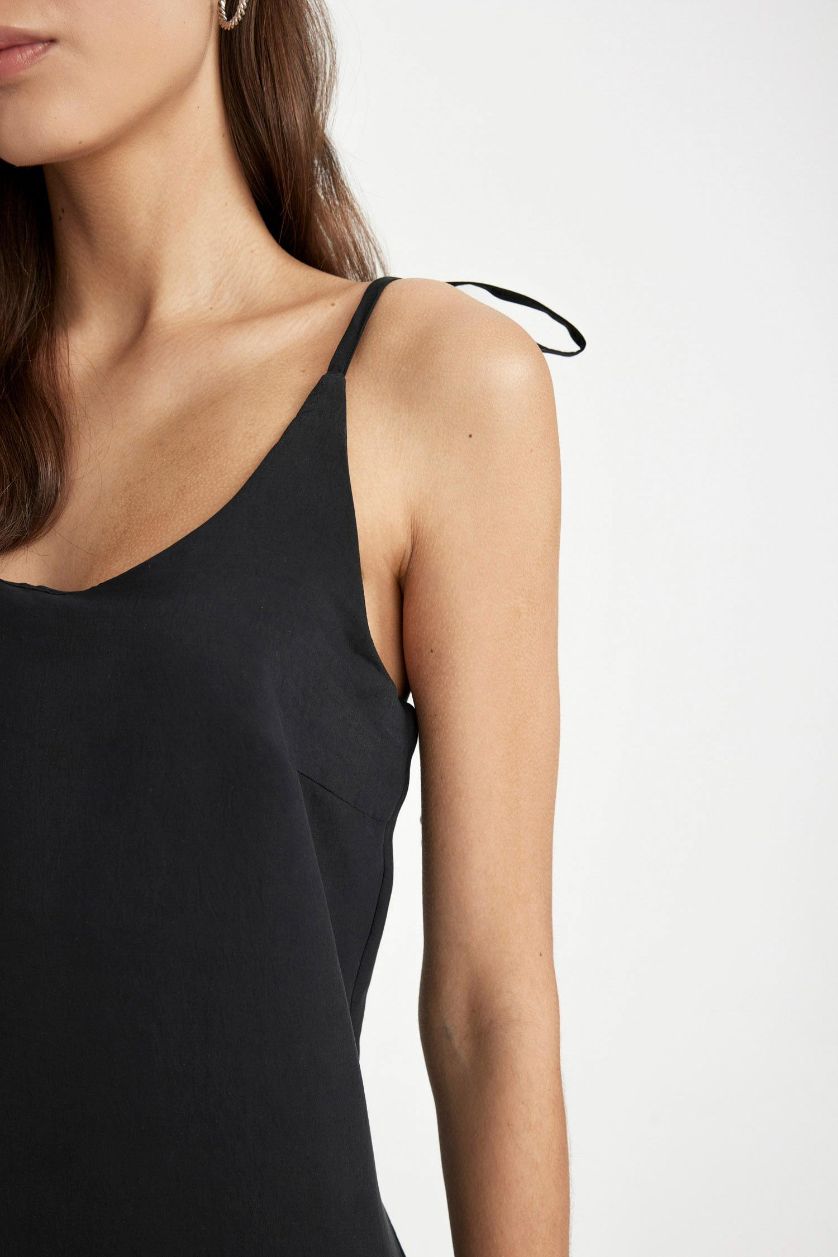 نساء أسود فستان ميدي نص ردن قصة مستقيمة بياخة مدورة بدون ردن