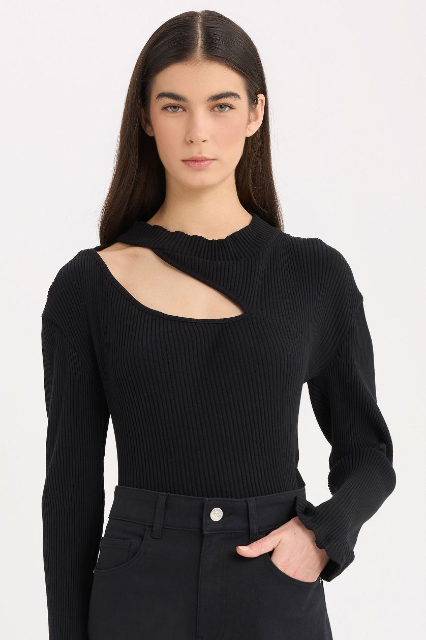 Kadın Siyah Slim Fit Dar Kesim Yarım Balıkçı Yaka Basic Düz Fitilli Kaşkorse Uzun Kollu Tişört	