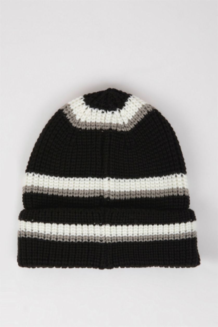 أولادي أسود طقم اولادي اسود سكارف وايس كاب - قطعتين