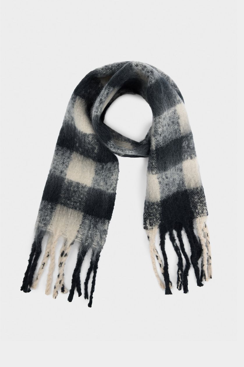 BOYS & TEENS Black Boy Plaid Scarf
