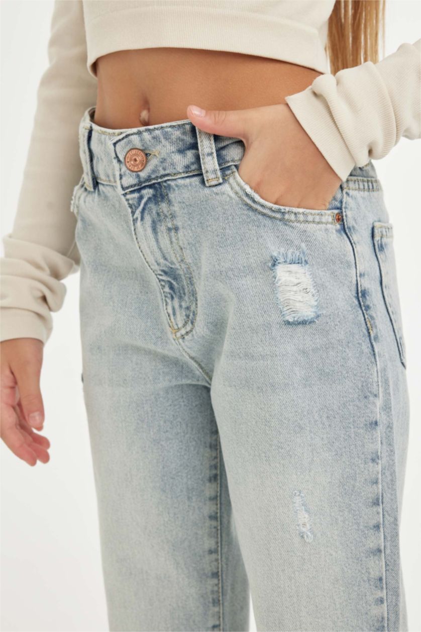 GIRLS & TEENS Ice Blue Girl Mom Fit Ripped Detailed Skinny Leg Jeans