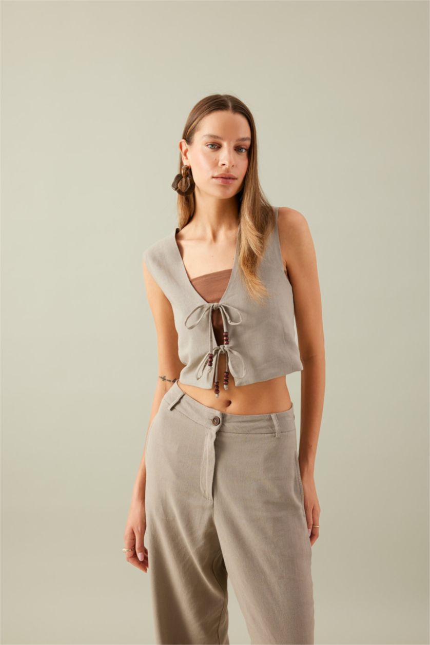 Kadın Açık Kahve Fitted V Yaka Keten Karışımlı Önden Bağlamalı Yelek