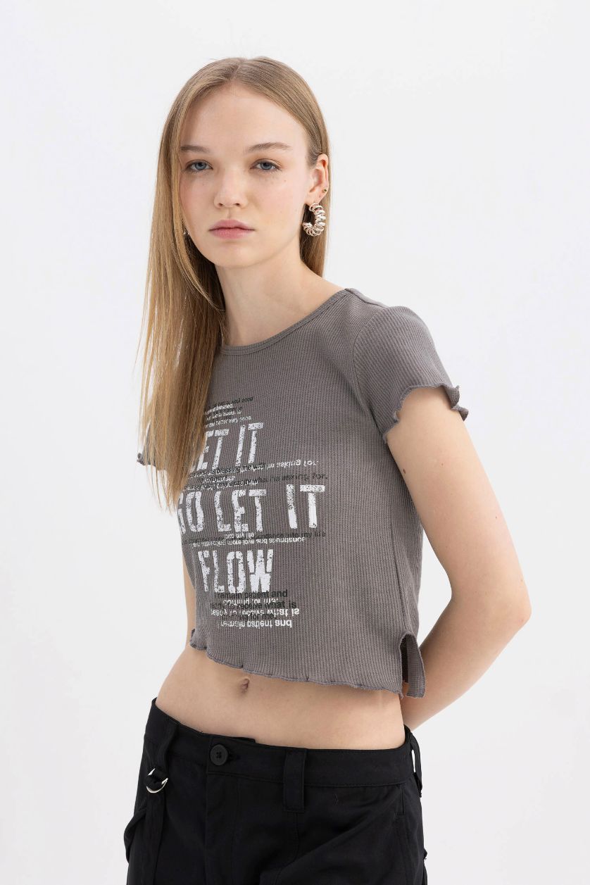 نساء رمادي داكن تيشيرت سليم فيت نص ردن بطبعة