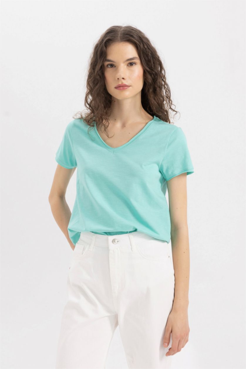 نساء أخضر فاتح تيشيرت نص كم برقبة V وقصة عادية