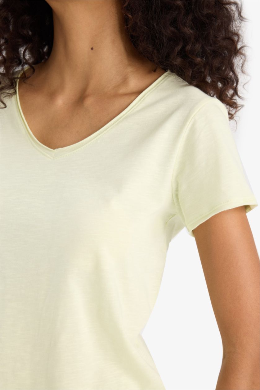 نساء نعناع تيشيرت نص كم عادي برقبة V