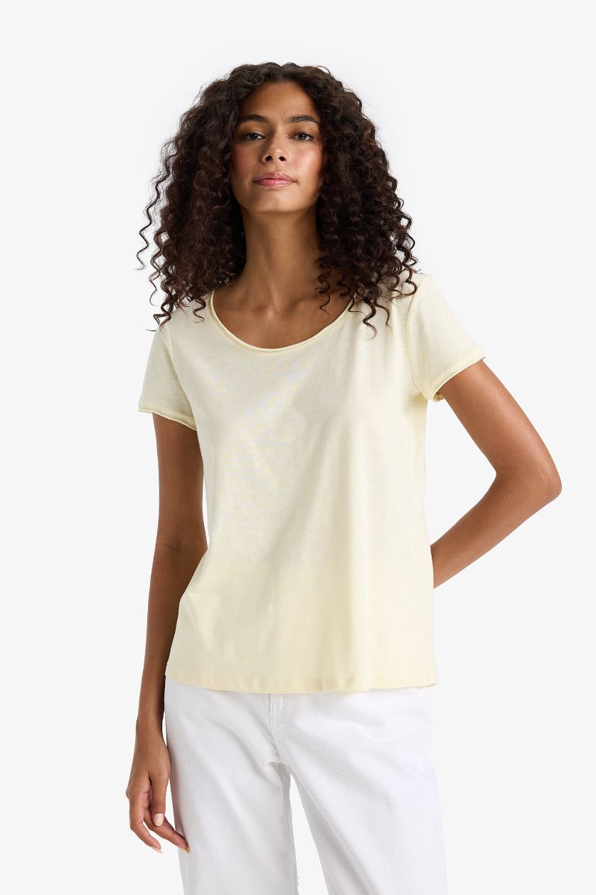 نساء أصفر فاتح تيشيرت نص كم قصة عادية برقبة مستديرة
