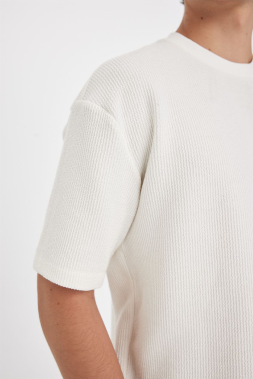 Мужчины Бежевый Футболка базовая с круглым вырезом