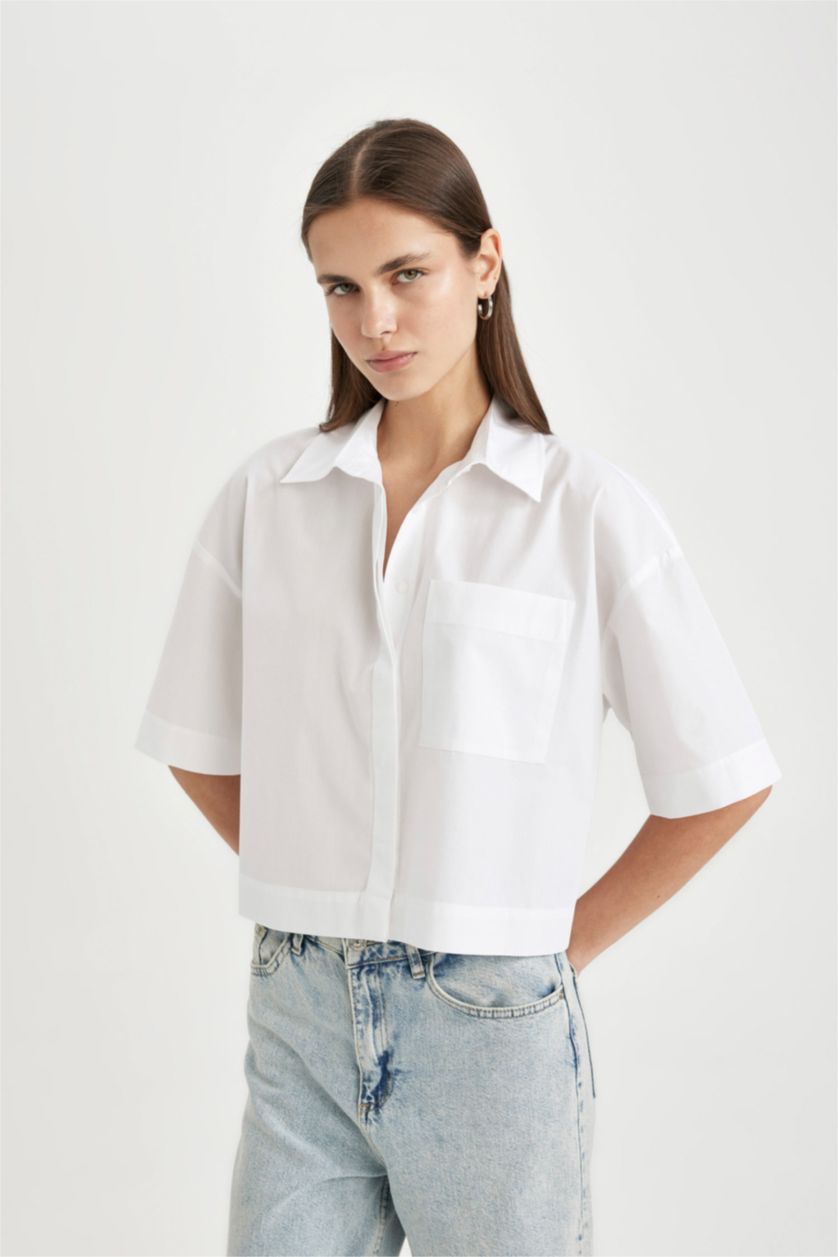 Woman White Poplin Short Sleeve Crop Shirt