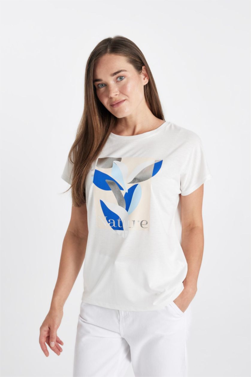 نساء بيج فاتح تيشيرت نص ردن مطبوع بياخة مستديرة