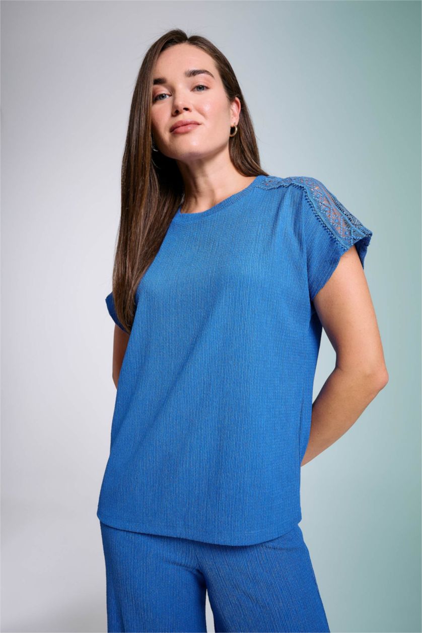 نساء اللون الملكي تيشيرت نص كم ورقبة مستديرة