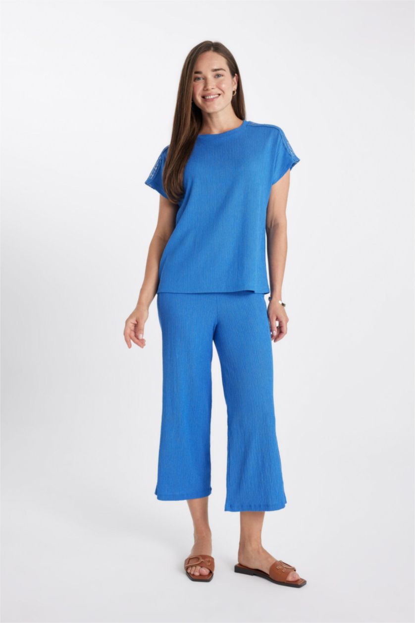 نساء اللون الملكي تيشيرت نص كم ورقبة مستديرة