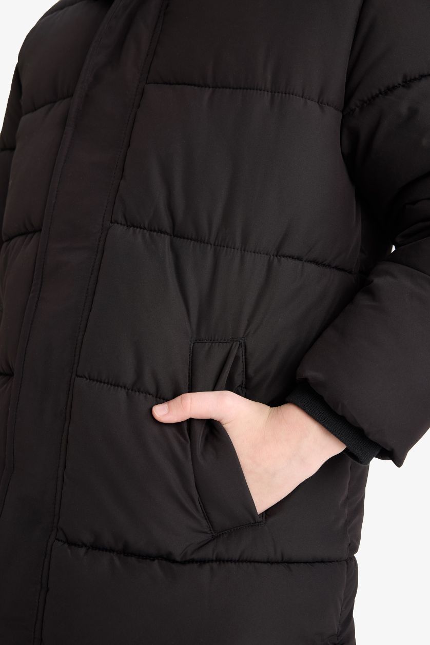 Erkek Çocuk - Genç Erkek Siyah Su Geçirmez Kapüşonlu Fermuarlı Parka Erkek Çocuk