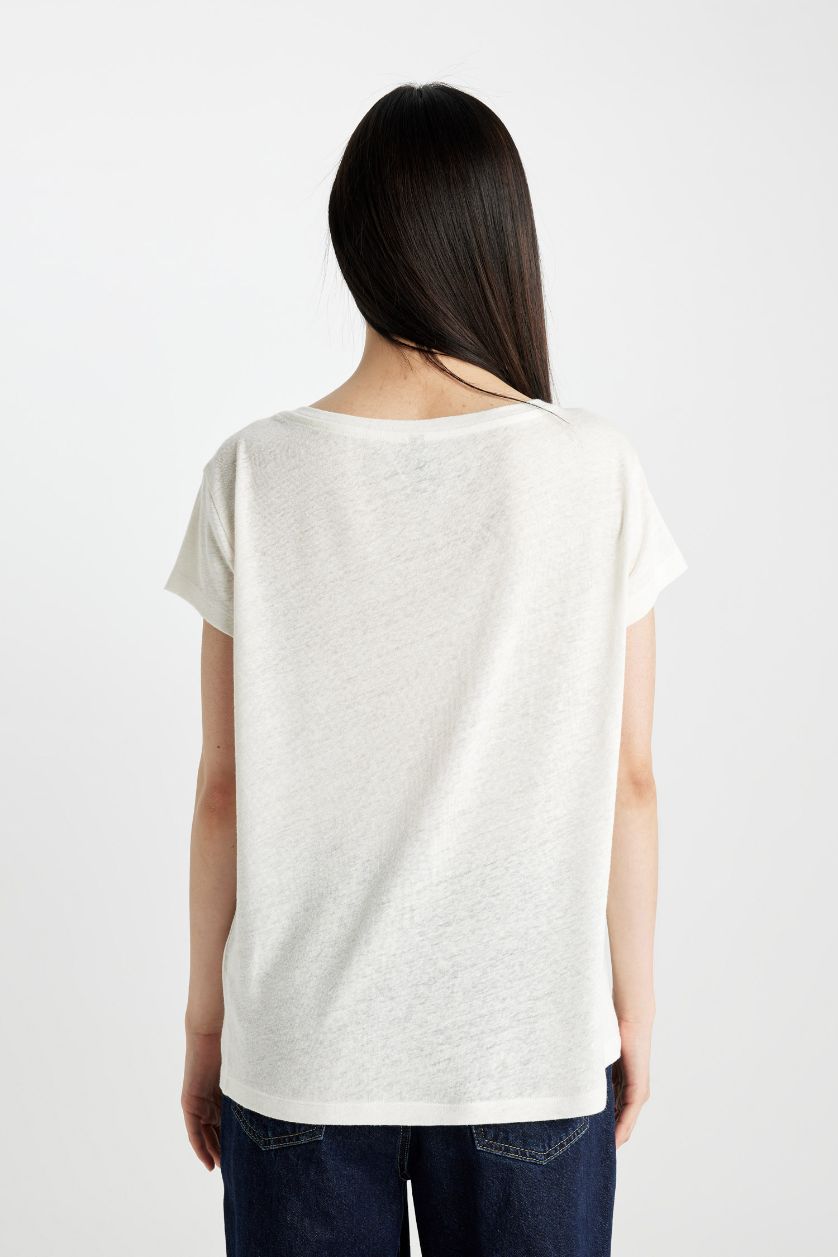 Kadın Ekru Regular Fit Bisiklet Yaka Keten Karışımlı Basic Düz Kısa Kollu Tişört