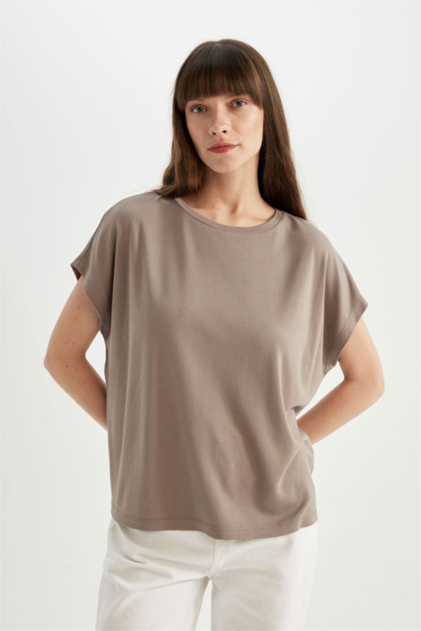 FEMME Beige T-Shirt en Modal à Manches Courtes et Col Rond