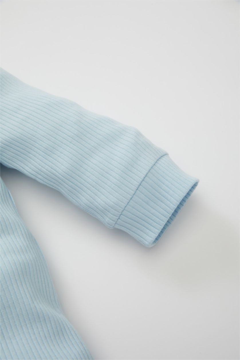 طفلة صغيرة أزرق فاتح جمبسوت بيبي اولادي حديثي الولادة مضلع بكم طويل