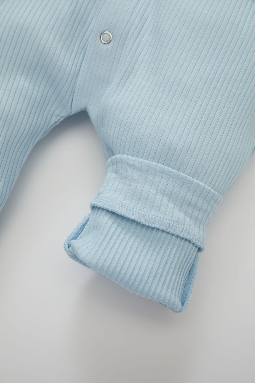 طفلة صغيرة أزرق فاتح جمبسوت بيبي اولادي حديثي الولادة مضلع بكم طويل