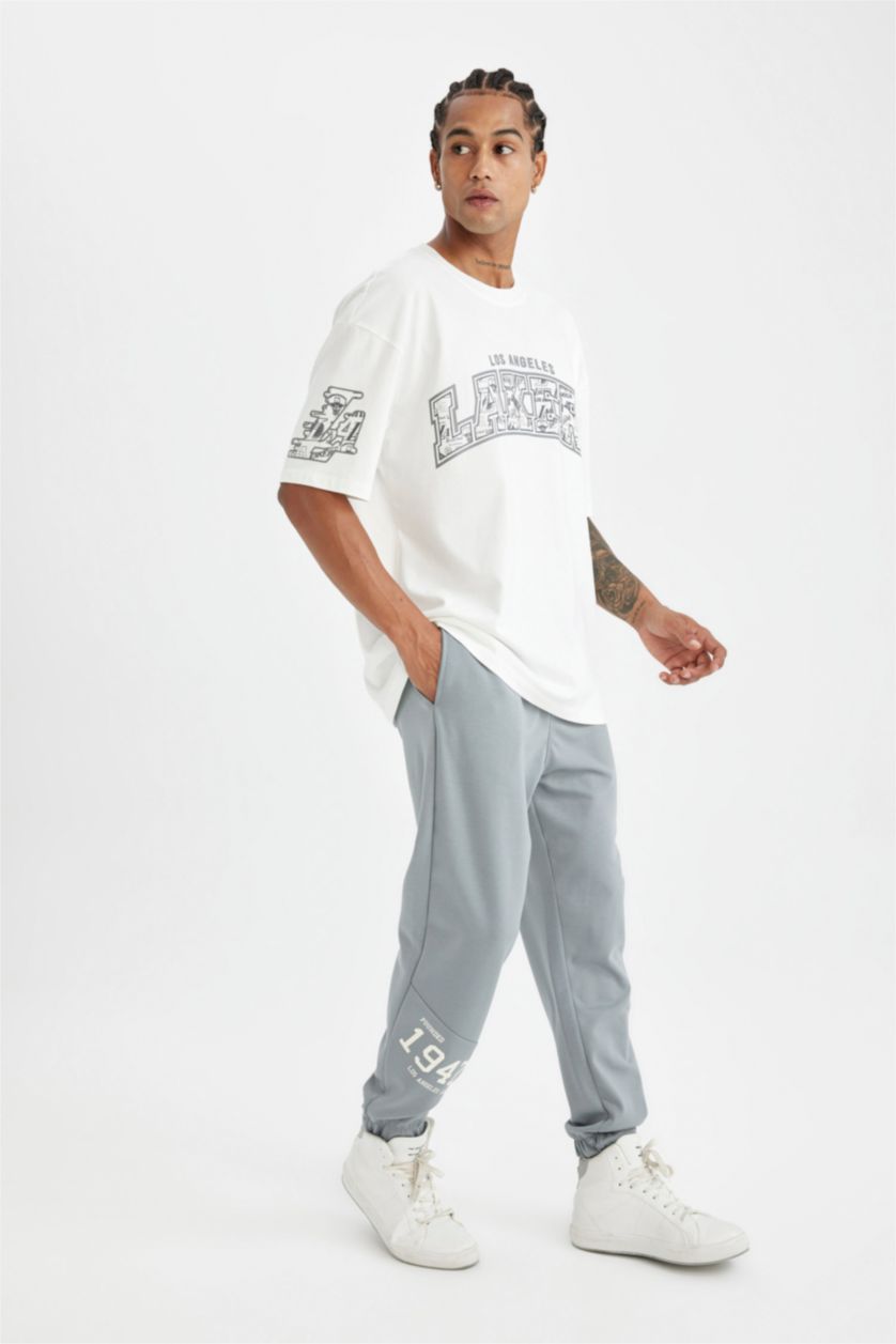 MAN Grey DeFactoFit NBA Los Angeles Lakers Standard Fit Scuba Fabric Jogger Pants