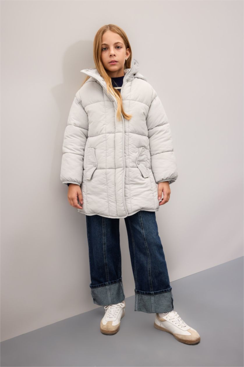 Kız Çocuk - Genç Kız Açık Gri Su Geçirmez Kapüşonlu Hafif Uzun Şişme Mont Parka Fermuarlı Cepli Kız Çocuk