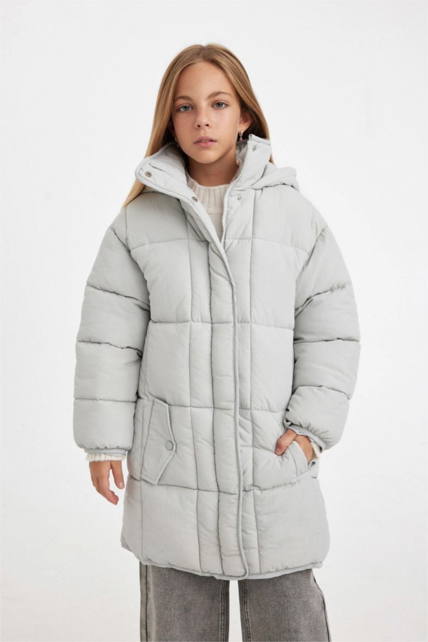 Kız Çocuk - Genç Kız Açık Gri Su Geçirmez Kapüşonlu Hafif Uzun Şişme Mont Parka Fermuarlı Cepli Kız Çocuk