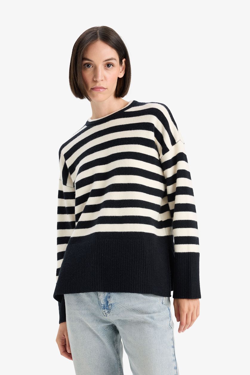 Женщины Черный Трикотажный свитер Oversize с широким кроем и круглым вырезом