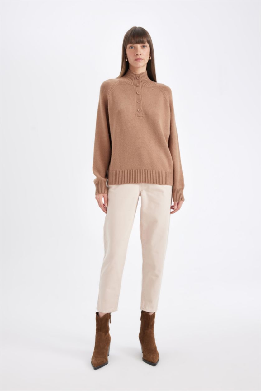 FEMME Beige Pull en tricot à col boutonné Coupe décontractée