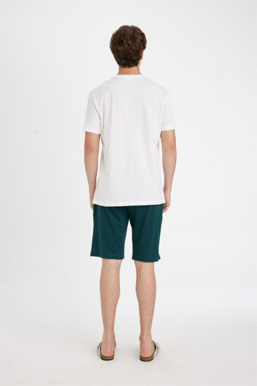 MAN White Regular Fit Printed 2 Piece Pajama Set