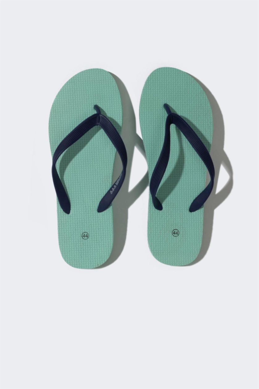 Man Light Green Man Flat Sole Faux Leather Flip Flop Slippers