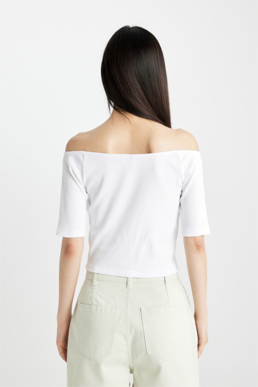 نساء أبيض تيشيرت نص كم مضلع سليم فيت بكتف مفتوح