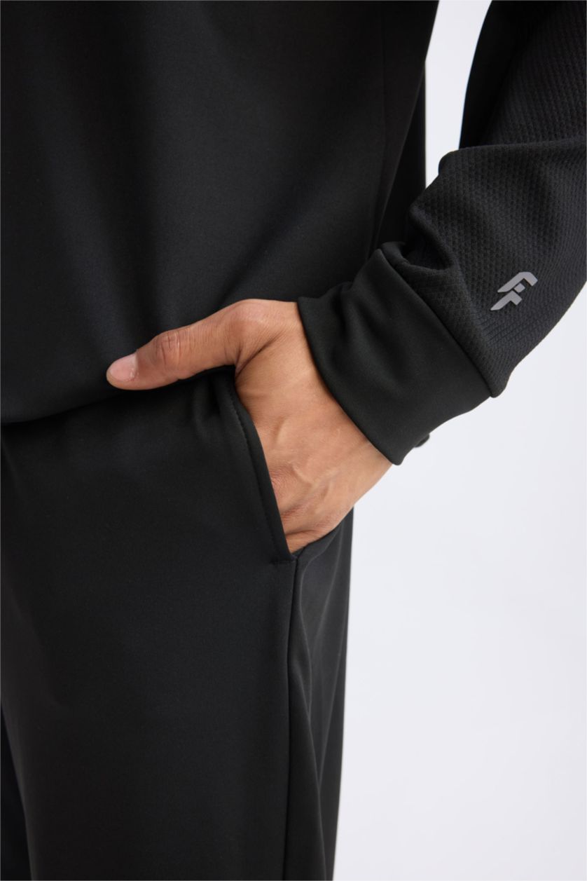 Мужчины Черный Джоггеры стандартного кроя, DeFactoFit