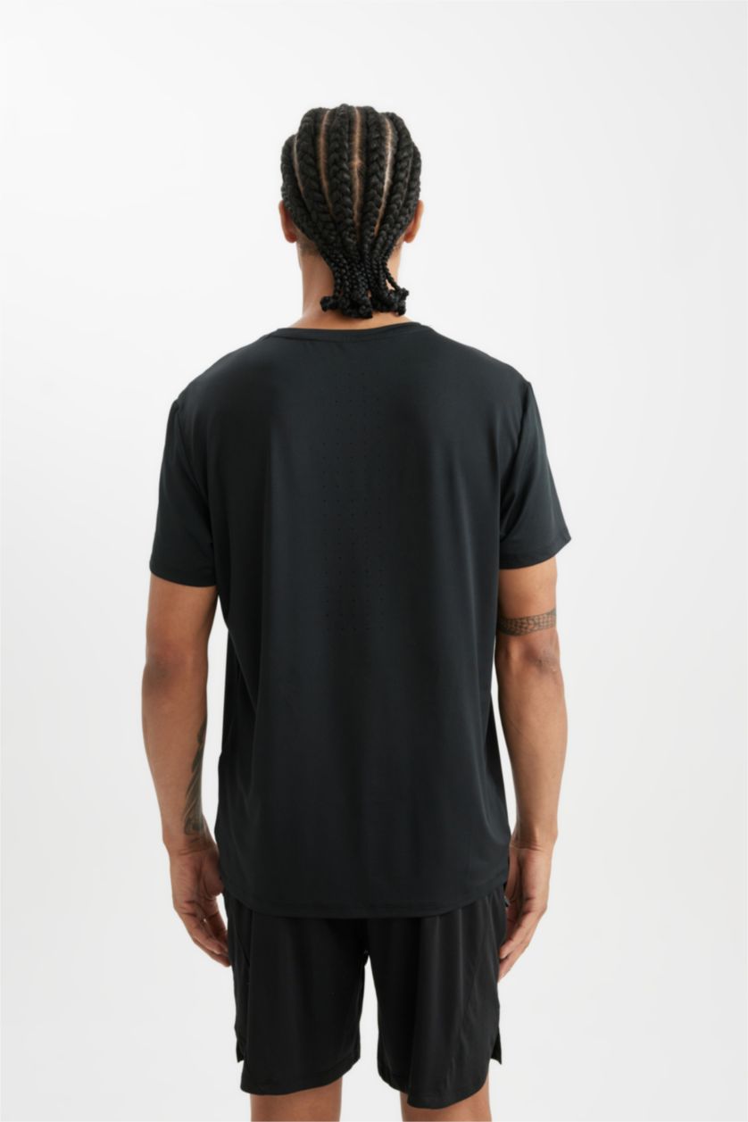 Erkek Siyah DeFactoFit Siyah Standart Fit Normal Kesim Bisiklet Yaka Sporcu Kısa Kollu Tişört