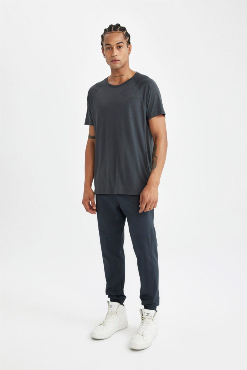 MAN Anthracite DeFactoFit Standard Fit Sports T-Shirt