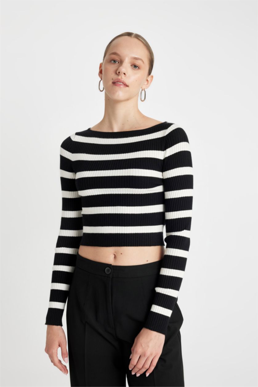 Әйелдерге қара слим пішімі қайық тәріздес жаға трикотаж Пулловер