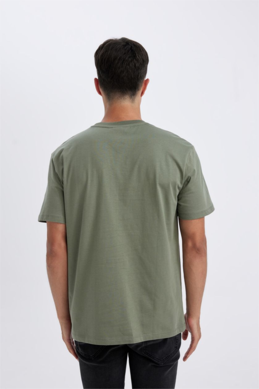 رجالي كاكي تيشيرت نص كم قصة عادية برقبة مستديرة
