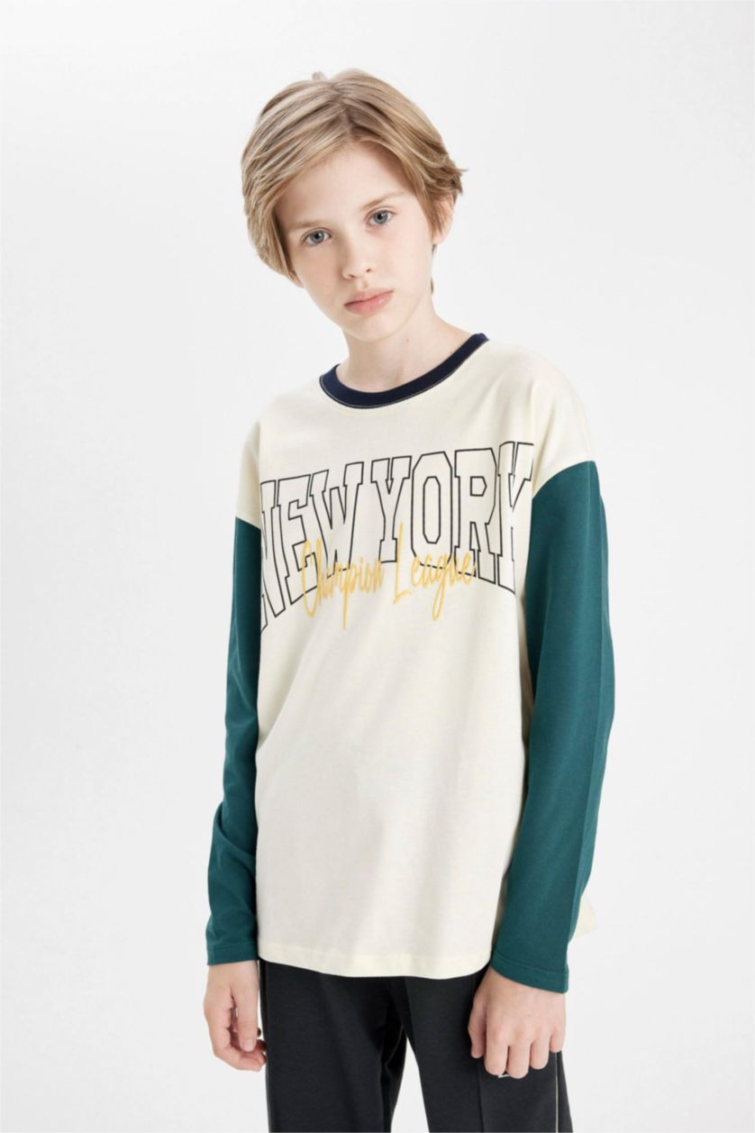 أولادي بيج فاتح تيشيرت اولادي كم طويل اوفر سايز برقبة مستديرة