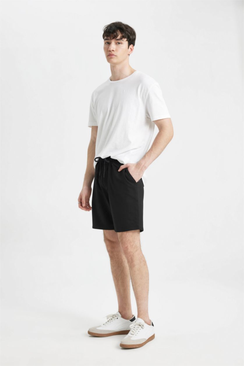 HOMME Noir Short Slim à Jambe Droite
