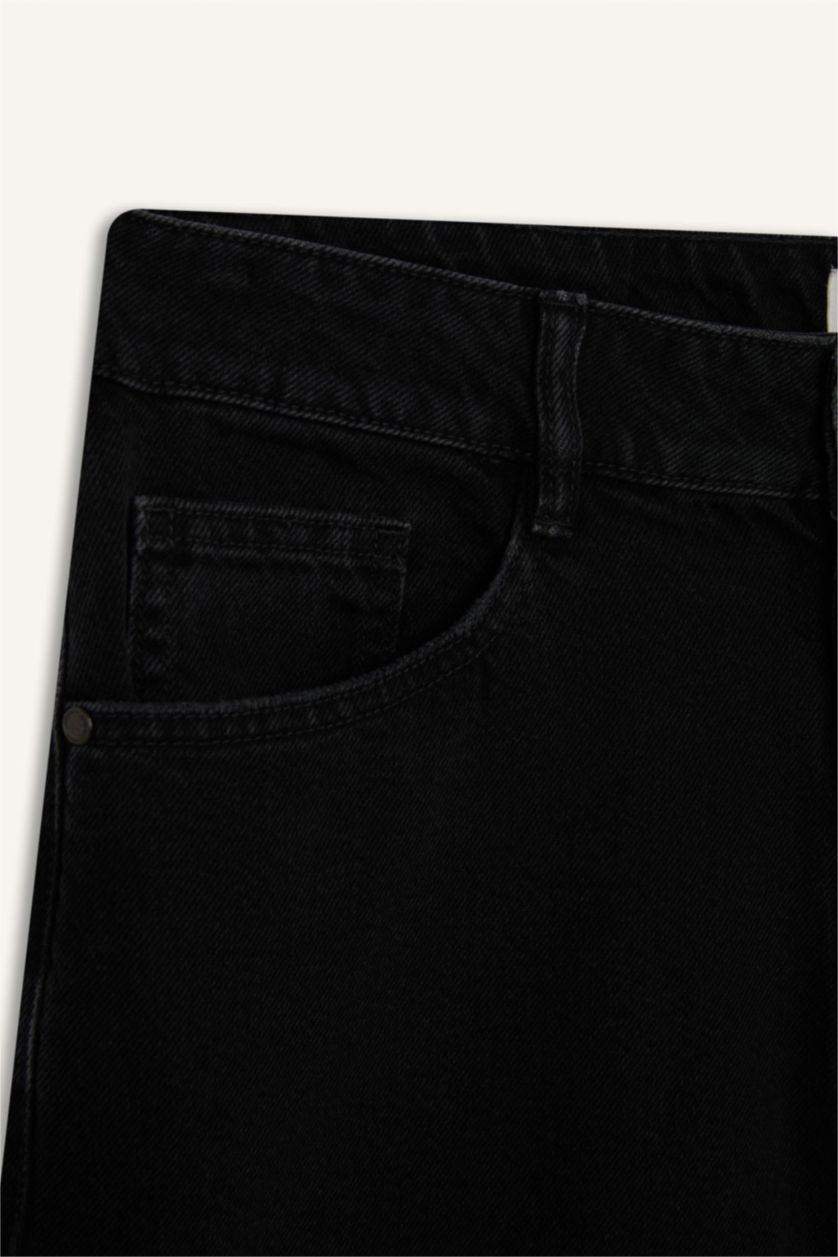 Man Black Baggy Fit Wide Leg Jeans