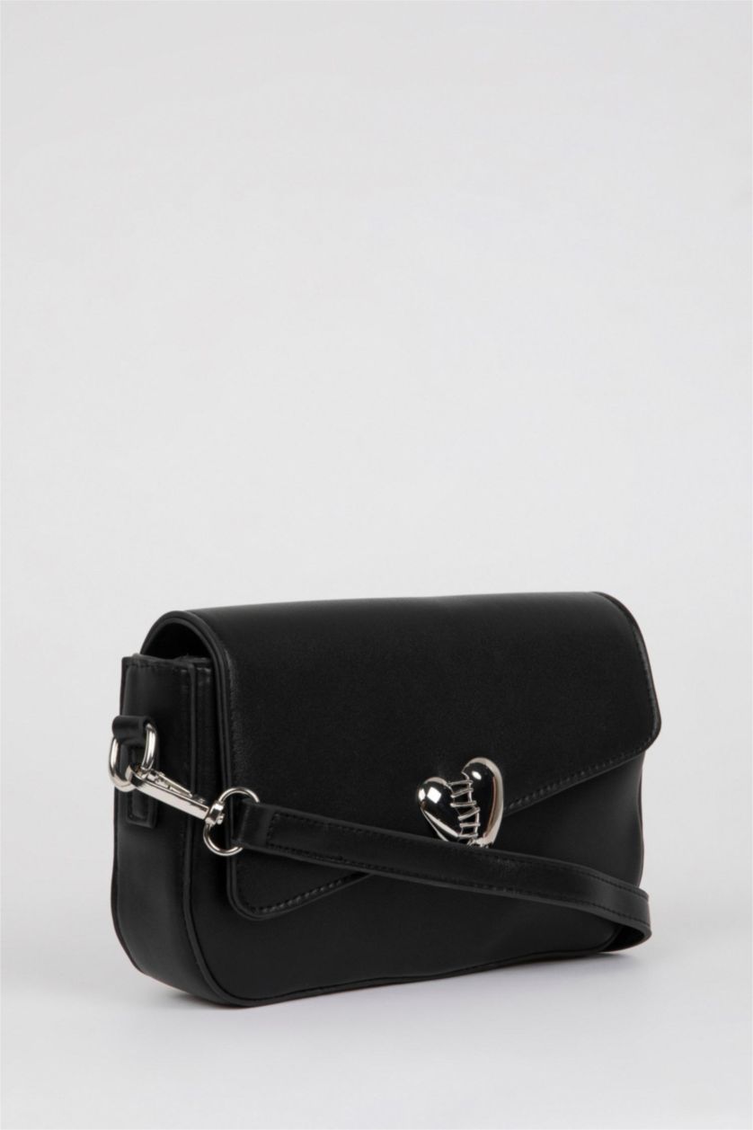 WOMAN Black Woman Heart Buckled Faux Leather Shoulder Bag