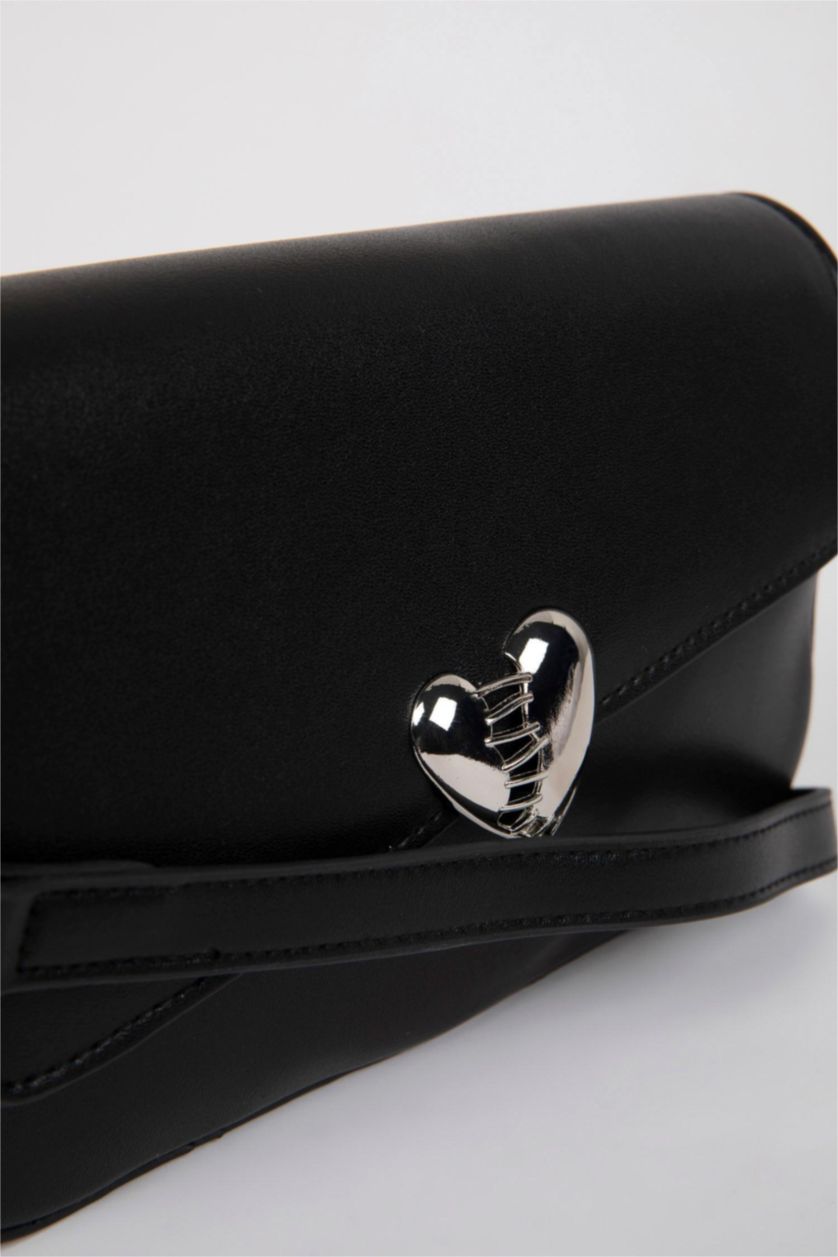 WOMAN Black Woman Heart Buckled Faux Leather Shoulder Bag