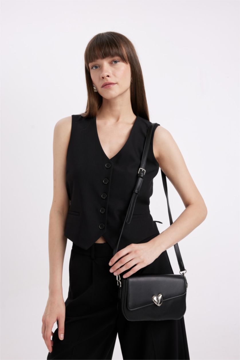 WOMAN Black Woman Heart Buckled Faux Leather Shoulder Bag