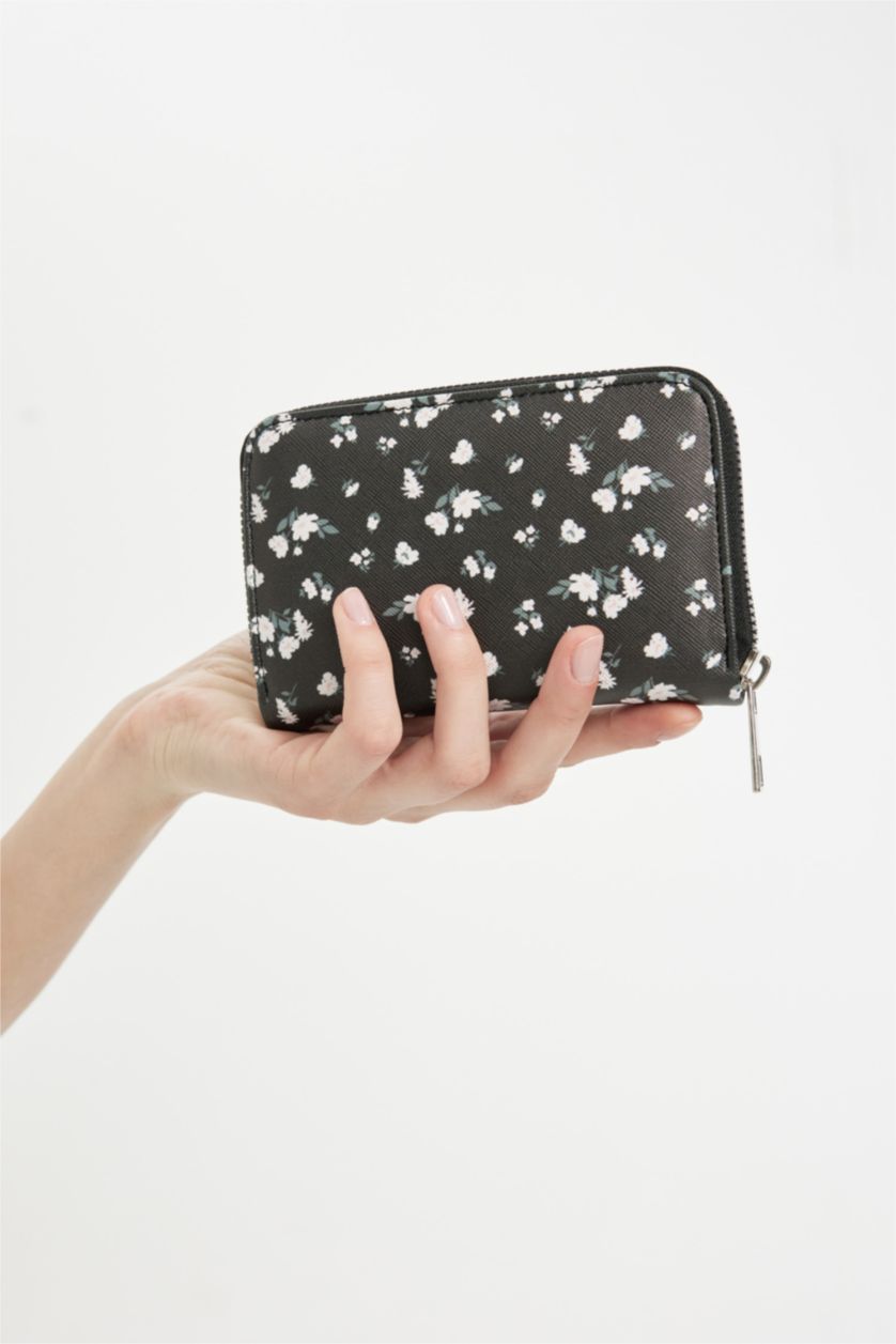 Women Karma Woman Faux Leather Wallets