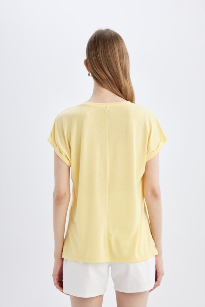 نساء أصفر تيشيرت نص كم مطبوع برقبة مستديرة
