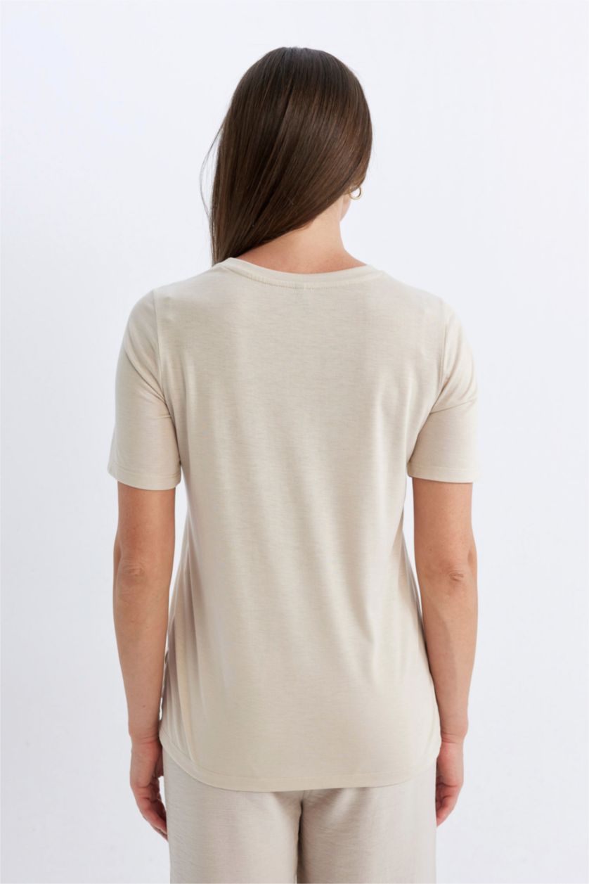 نساء بيج تيشيرت نص كم برقبة مستديرة وقصة عادية