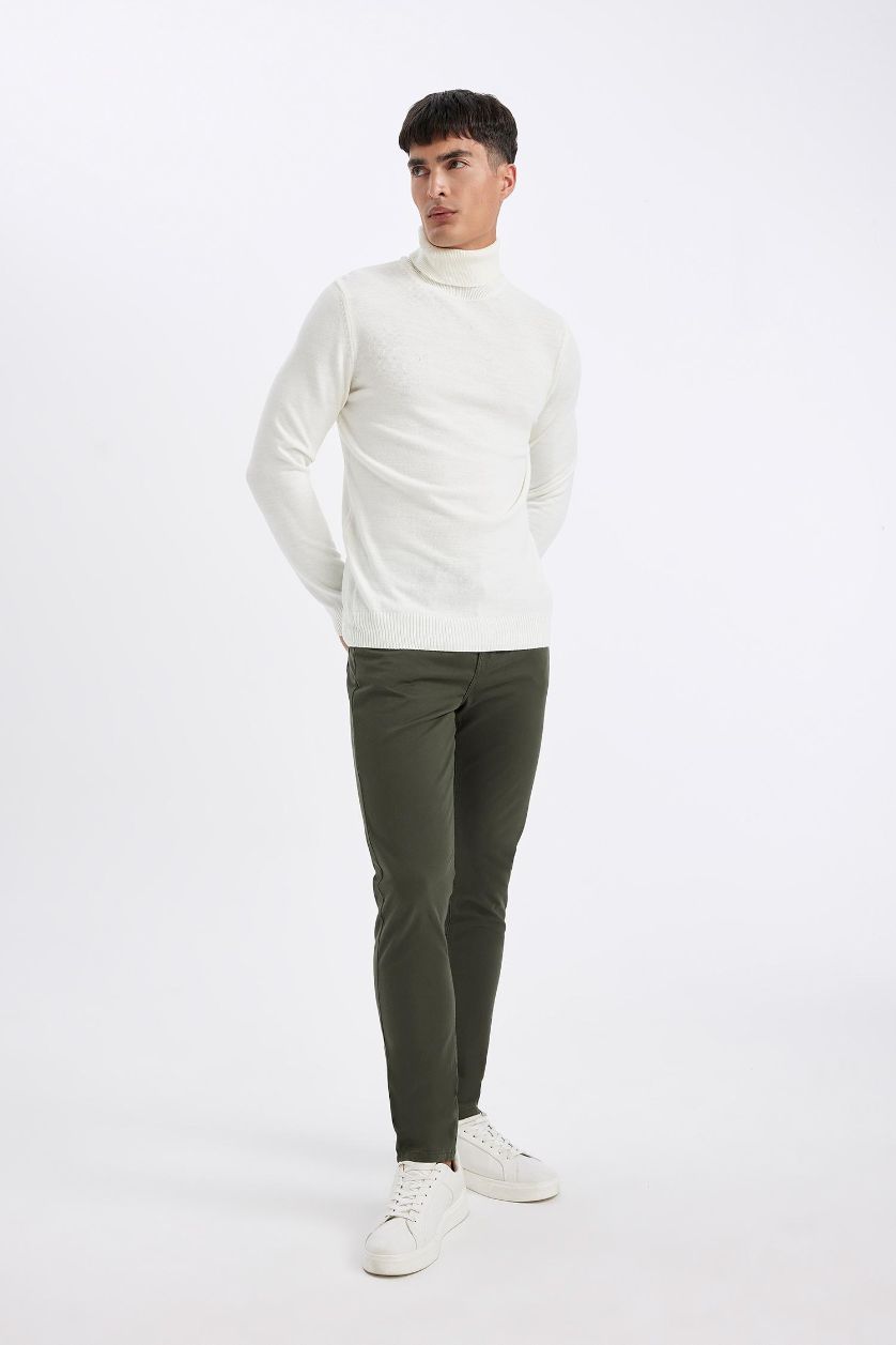 MAN Dark Khaki Super Skinny Hem Trousers