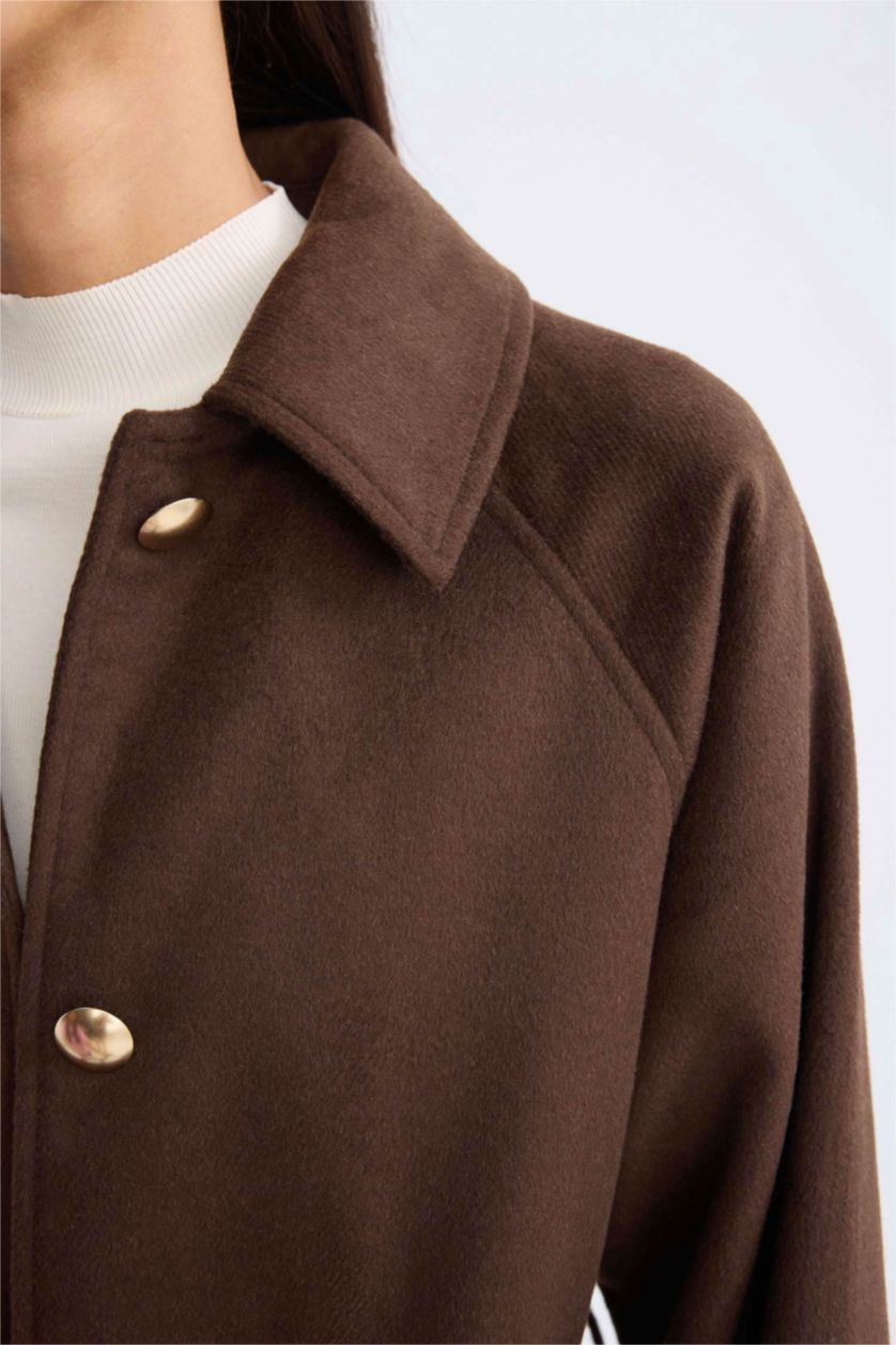 Kadın Kahve Yün Karışımlı Relax Fit Polo Yaka Düğmeli Kemerli Uzun Kaşe Kaban 