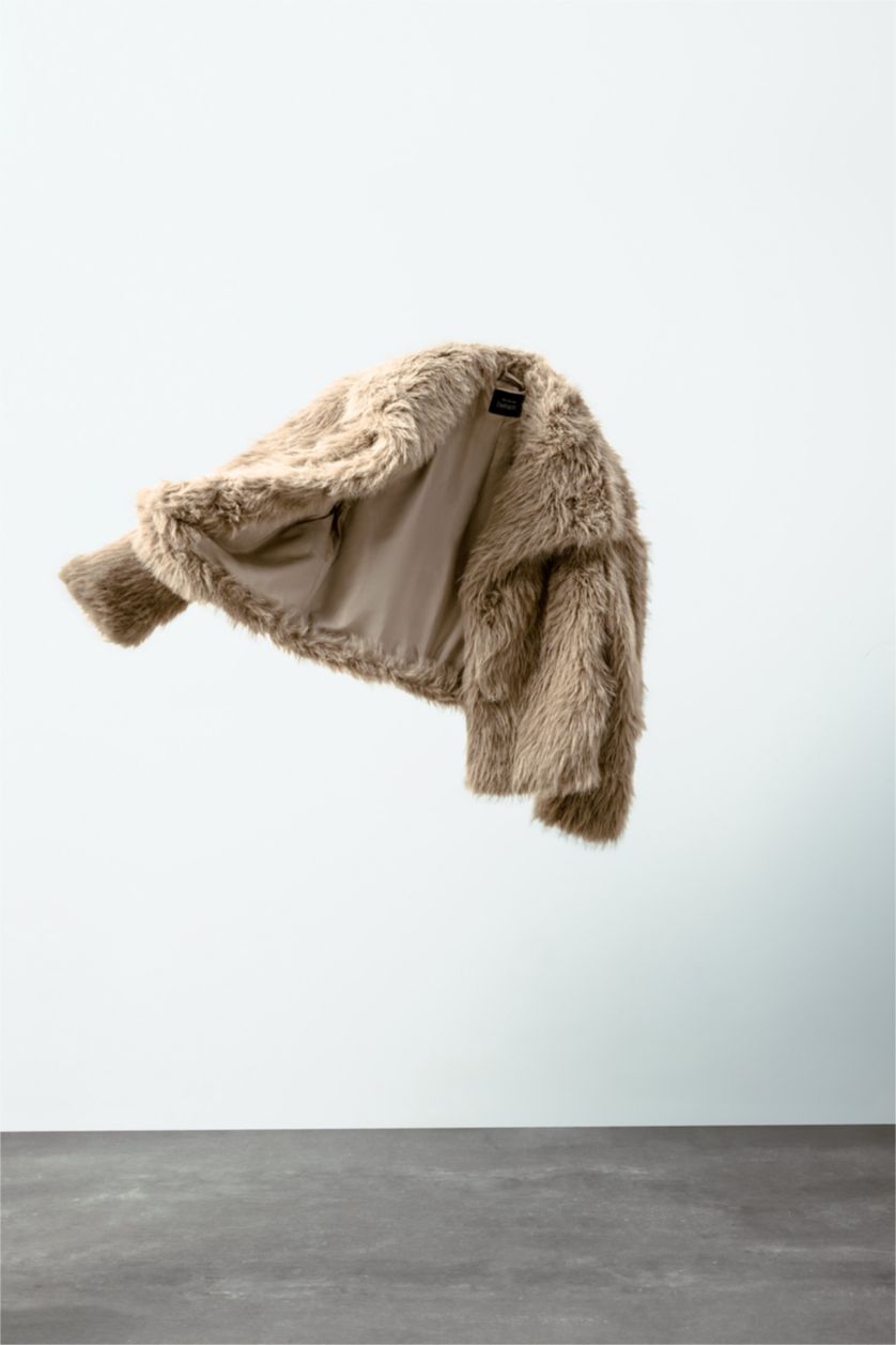 Kadın Vizon Relax Fit Ceket Yaka Çıtçıtlı Suni Kürk Mont