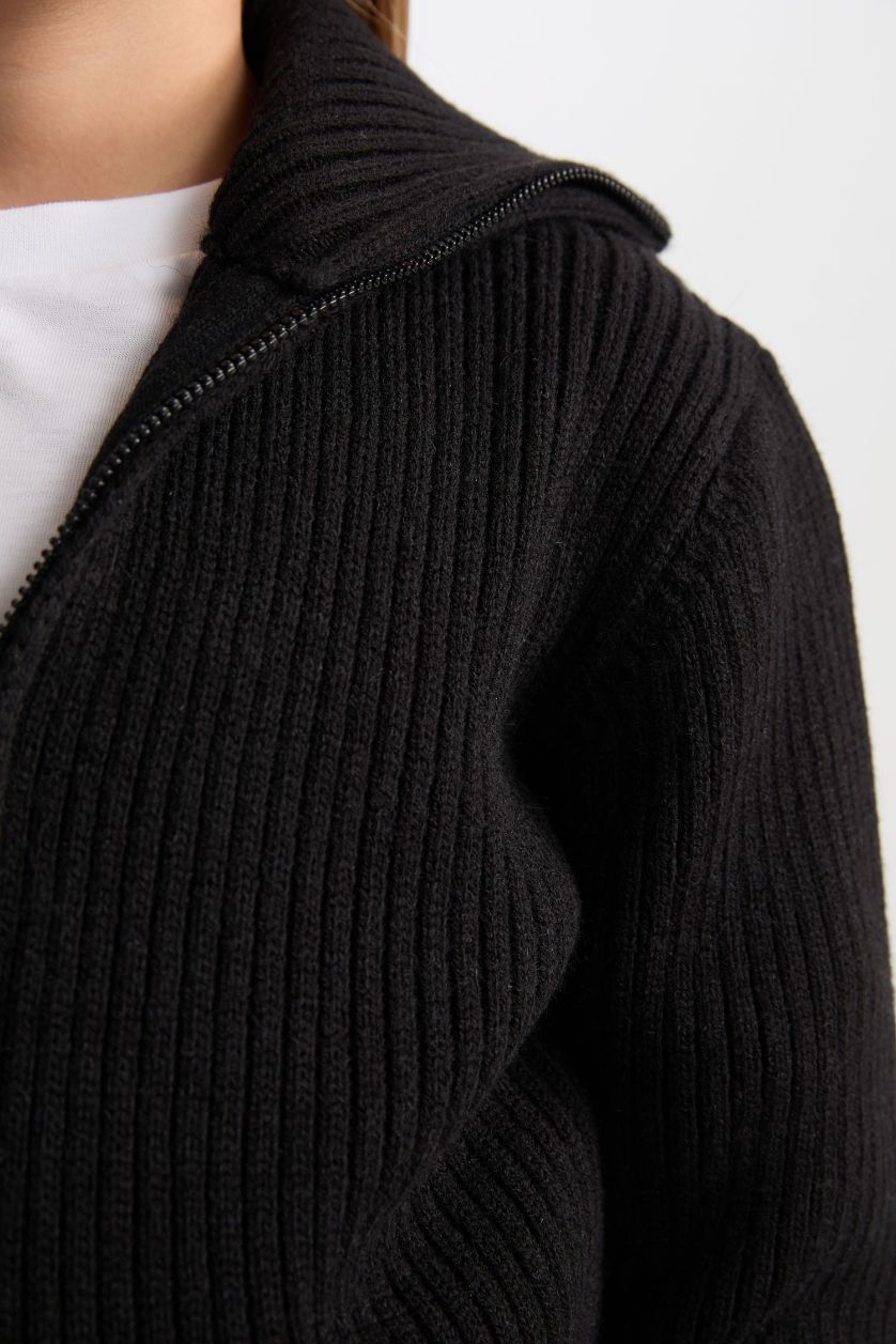 بنات أسود بلوفر قصة عادية بساق بسحاب