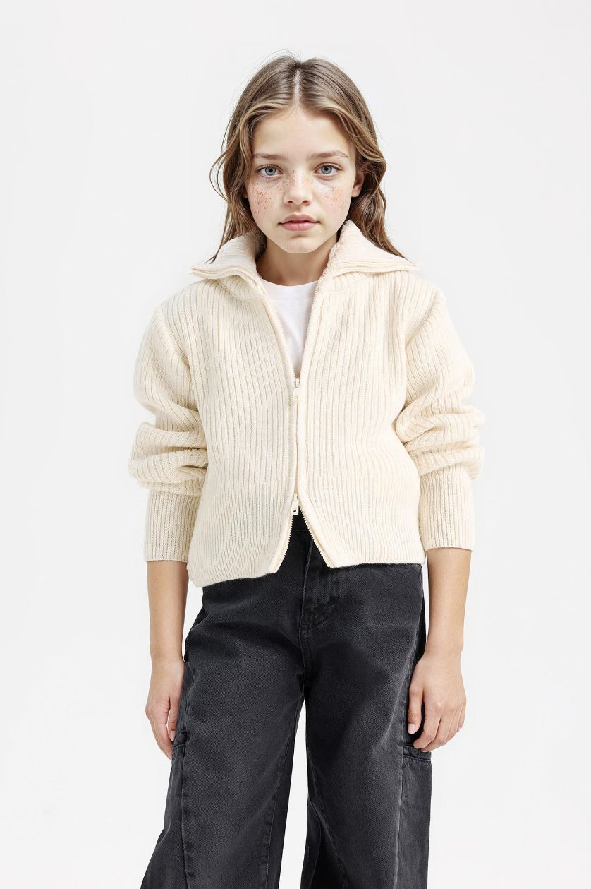 بنات بيج فاتح بلوفر قصة عادية بساق بسحاب